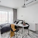 Hotel Deo Plaza - At The Old Town *