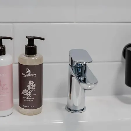 Hotel Deo Plaza - At The Old Town *