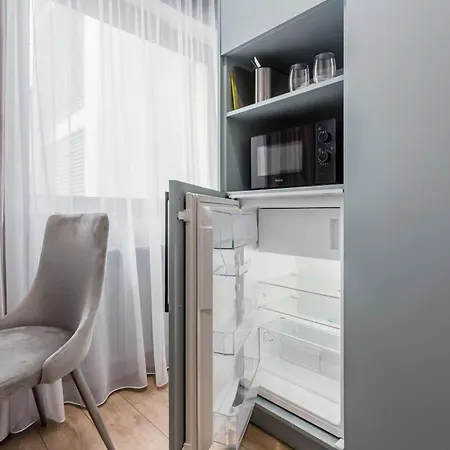 Deo Plaza - At The Old Town Hotel