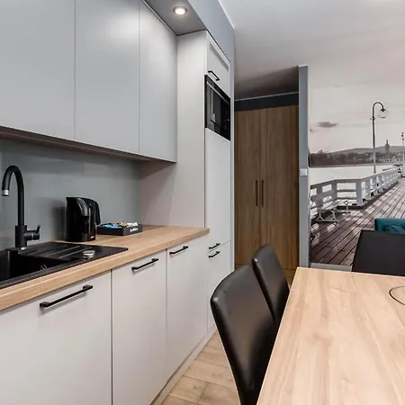 Deo Plaza - At The Old Town Hotel *