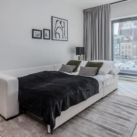 Deo Plaza - At The Old Town *