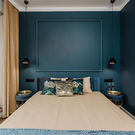 Deo Plaza - At The Old Town Hotel *