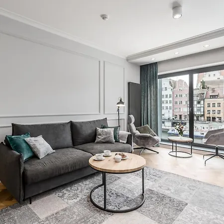 Deo Plaza - At The Old Town Hotel *