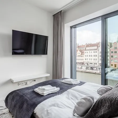 Deo Plaza - At The Old Town *