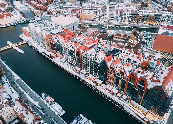 Deo Plaza - At The Old Town Hotel