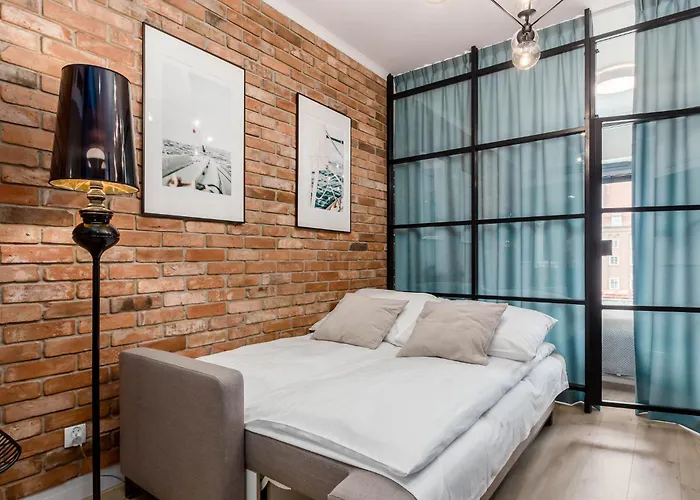 Deo Plaza - At The Old Town *