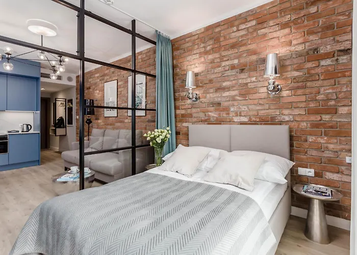 Deo Plaza - At The Old Town Hotel