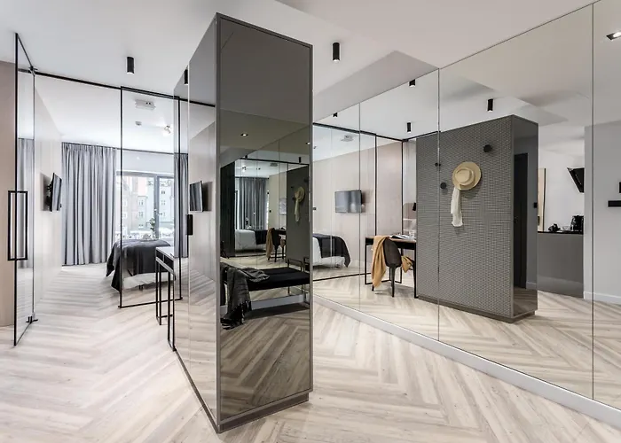 Deo Plaza - At The Old Town Szálloda *